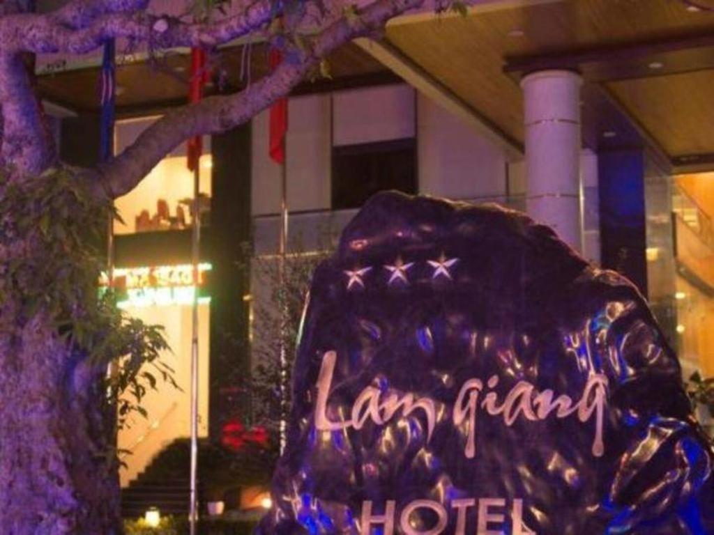 Lam Giang Hotel Vinh Dış mekan fotoğraf